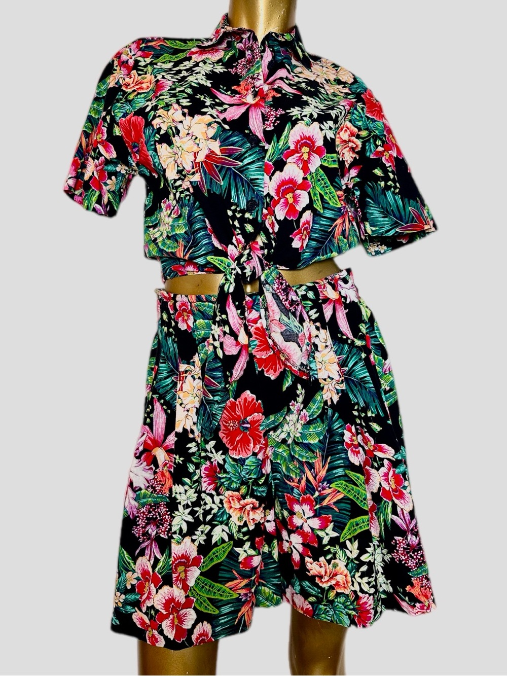Vintage Byer California Tropical Floral Two Piece Tie Front & Shorts Set Medium